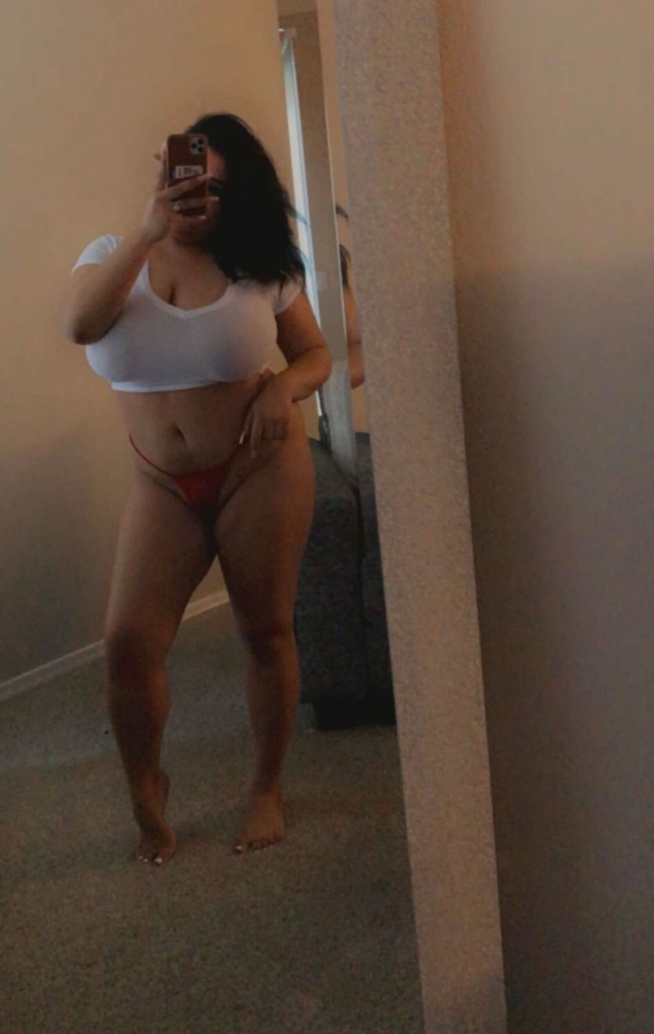 Thick busty married Latina #FVs8SnM0