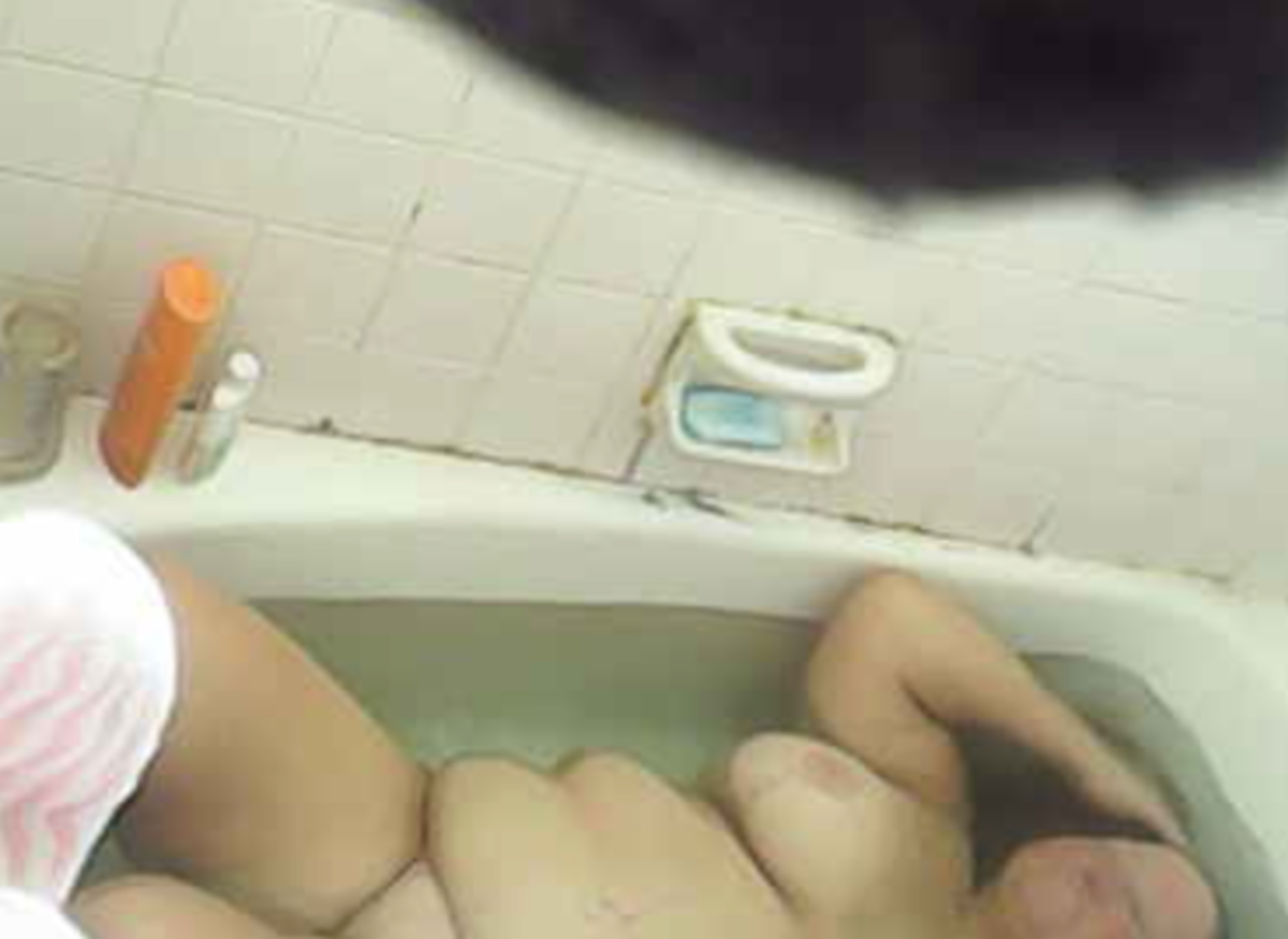 BBW Slut Regina in the Bath #MqlRylwS