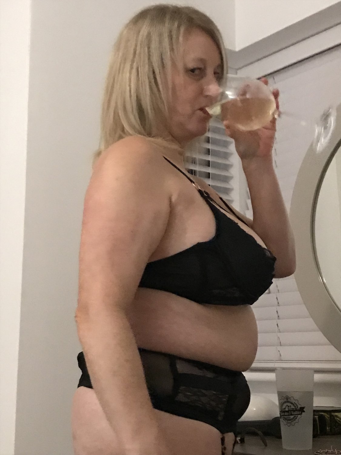 Claire Mature UK Slut Wife #cEll9ZxP