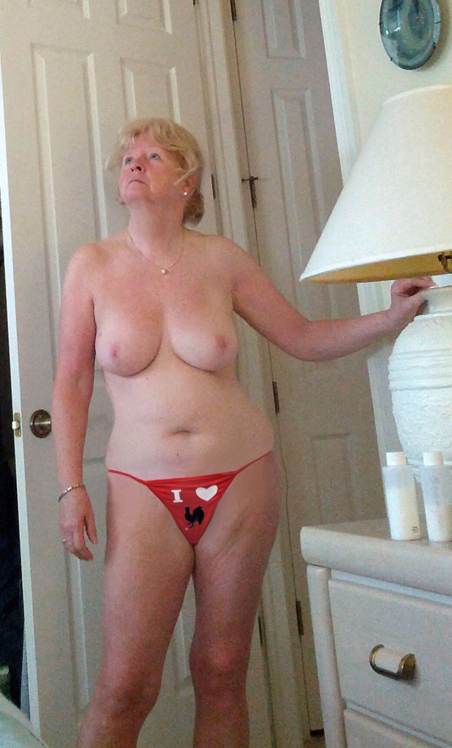 UK Mature Slut Wife Donna #VVe3Bvug