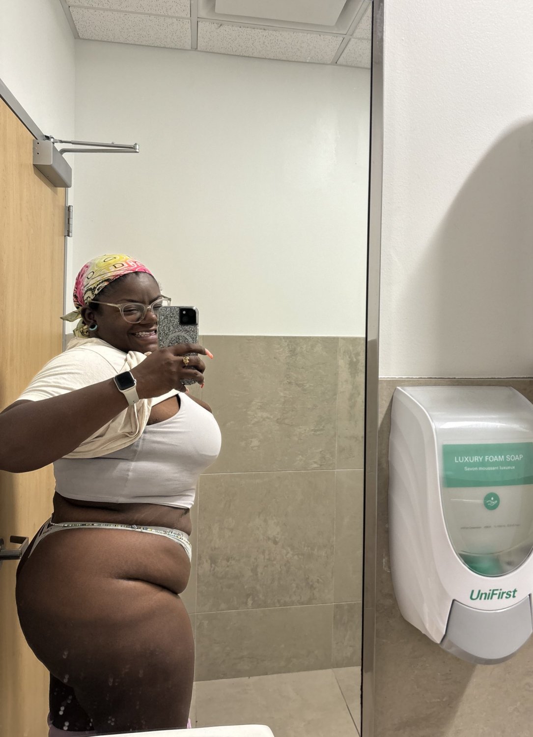 Bubbles Thick chocolate Bbw with a huge clit #dYgX46fZ