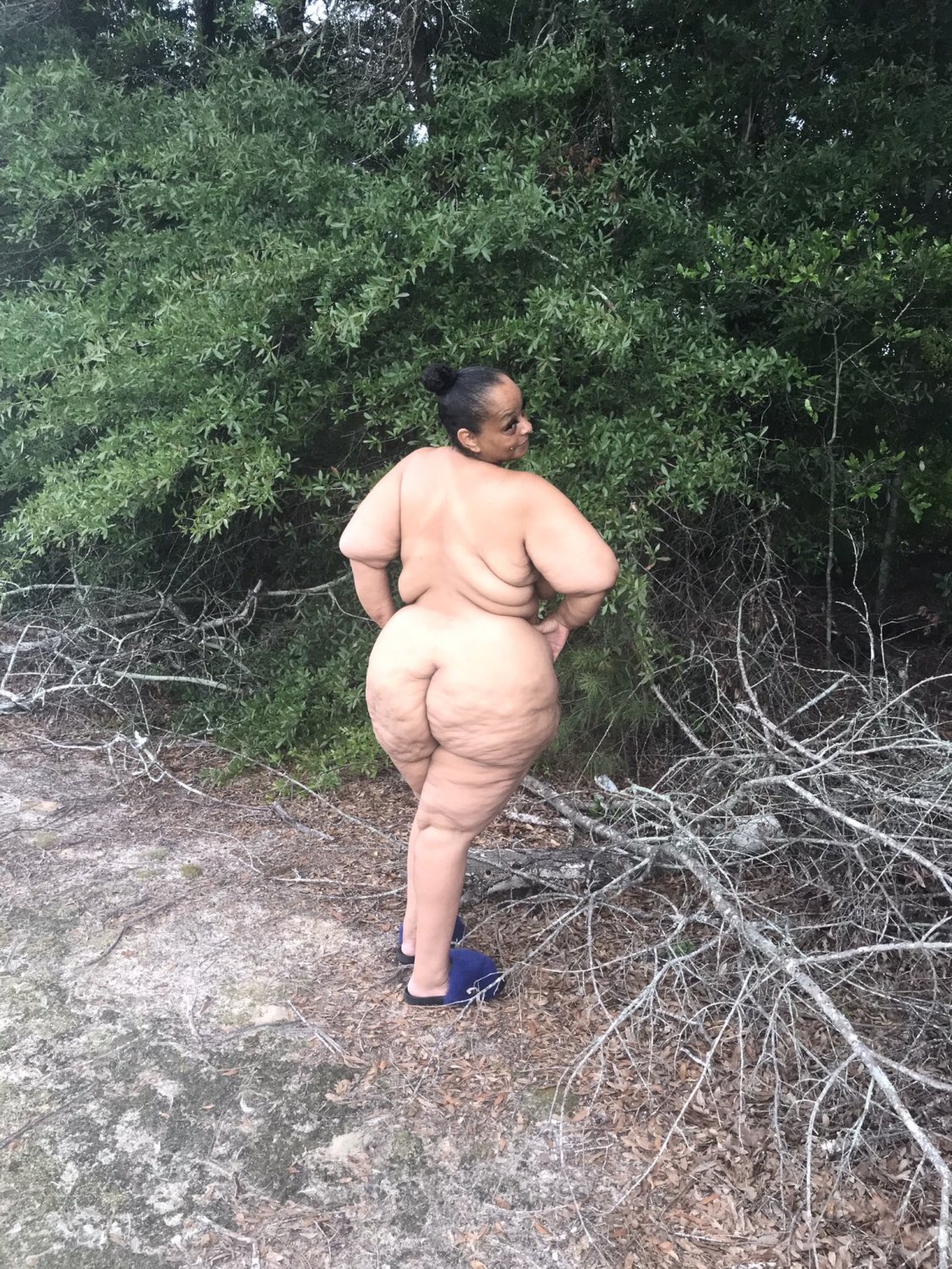 Saggy Ssbbw granny #jjlCSRFX