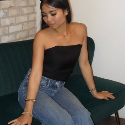 ABG Filipina Webslut Zoey – DM me if you know this slut and her full name.