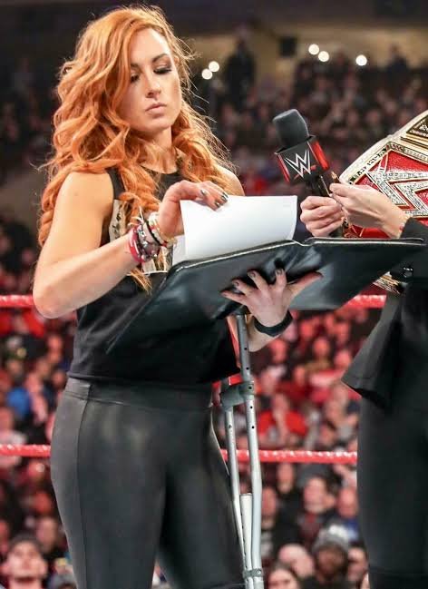 Becky Lynch #RYm4m1YX